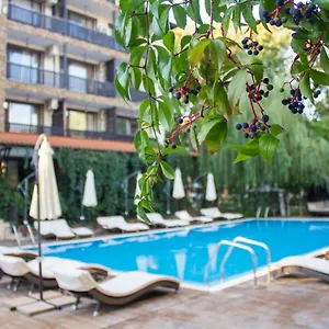 The Paradise Aparthotel
