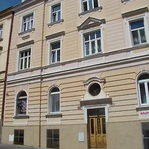 zkontrolujte dostupnost